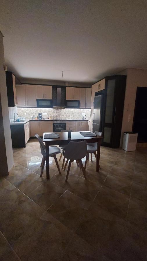 Vanas Apartment Artemida  Exterior photo