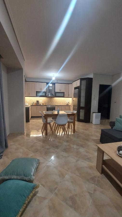 Vanas Apartment Artemida  Exterior photo